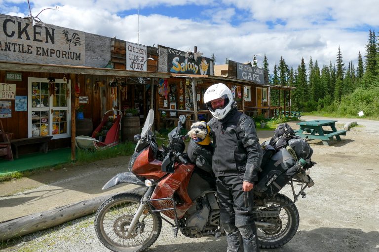 Photo of the Day: Trip to Chicken
